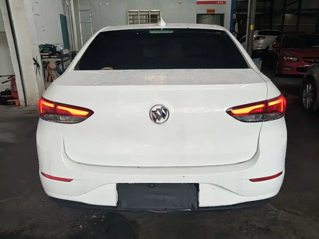 Excelle GT 18 T Auto Elite