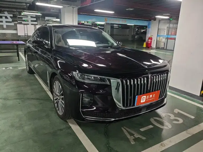 Hongqi H9 2.0 T Connected Flagship