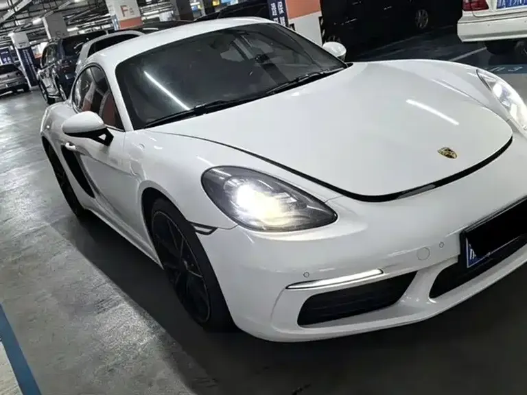 Porsche 718 Cayman 2.0 T
