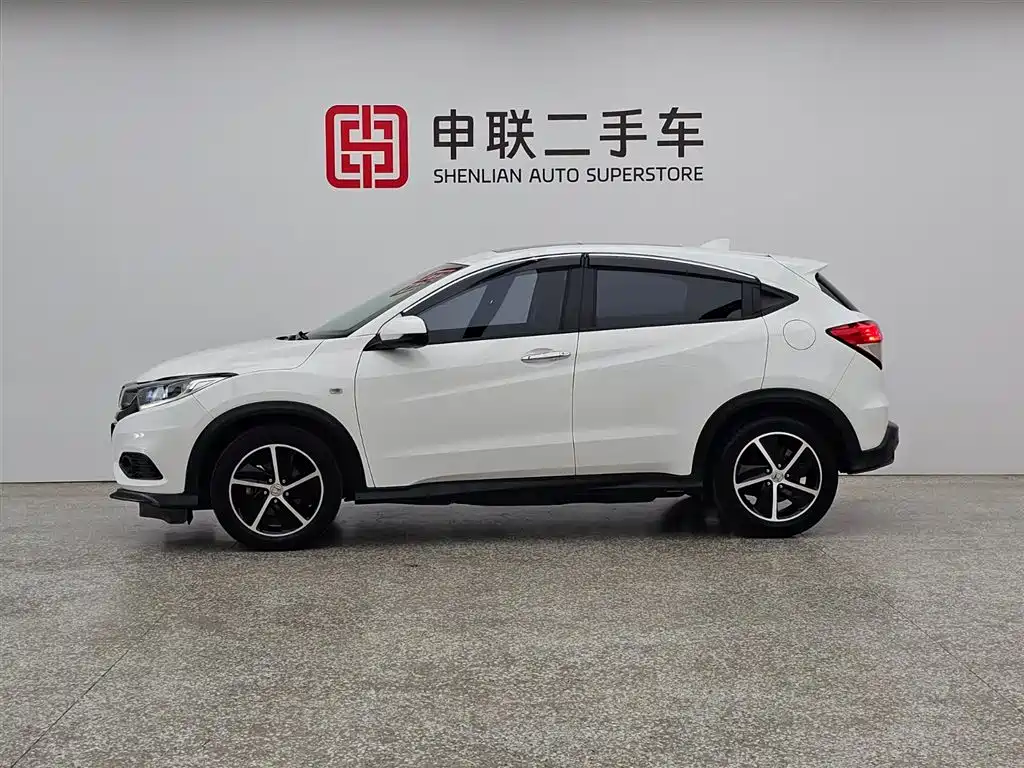 Vezel 1.5 L CVT Pioneer