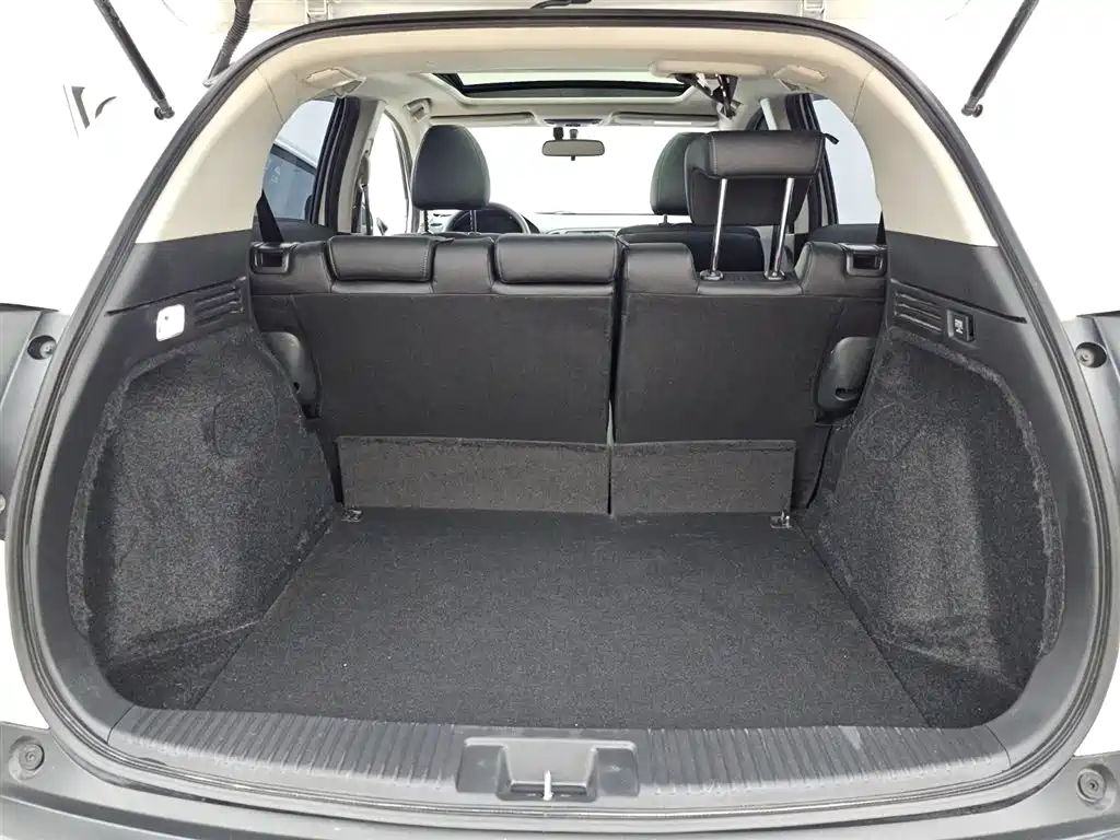 Vezel 1.5 L CVT Pioneer