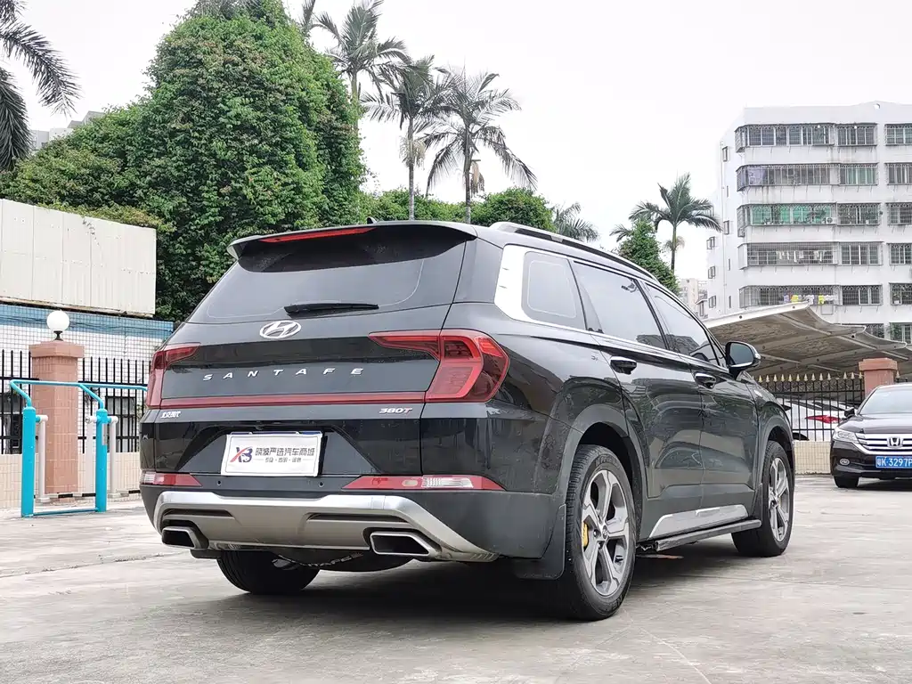 Santa Fe 380 TGDi Auto 2 WD DLX Smart Supreme PLUS
