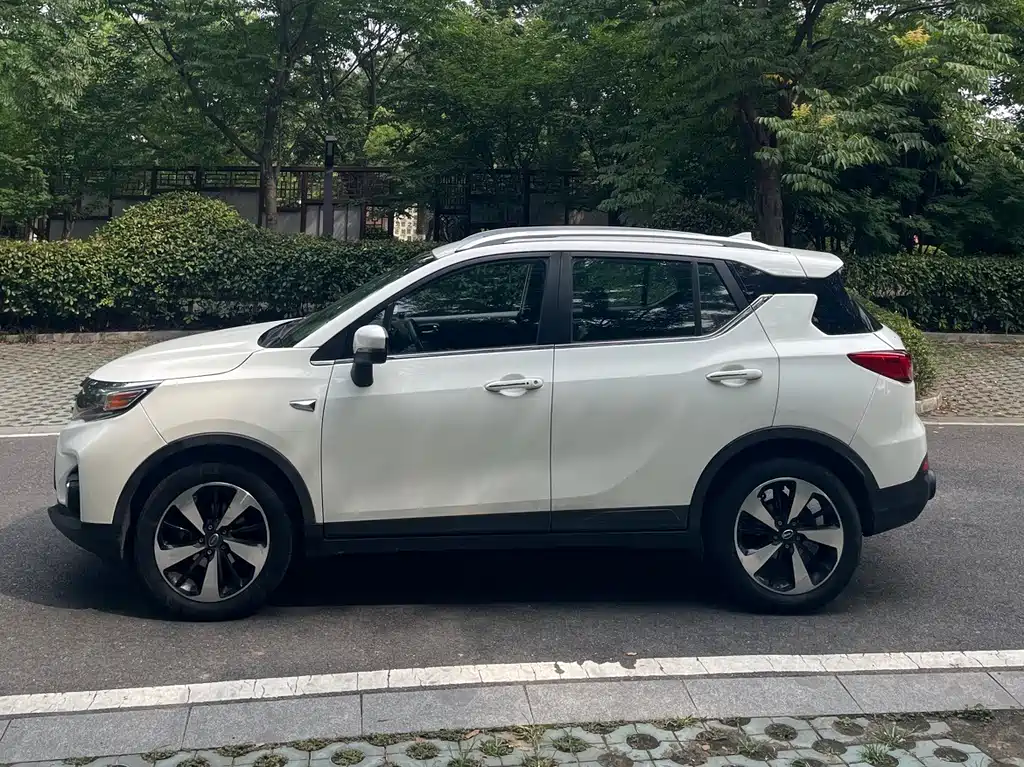 GAC Trumpchi GS3 传祺GS3 2017款 200 T 自动豪华版