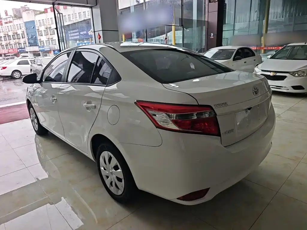 Vios 1.5 L Auto Smart Premium