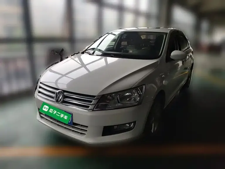 Volkswagen Santana 1.6 L Manual Comfort