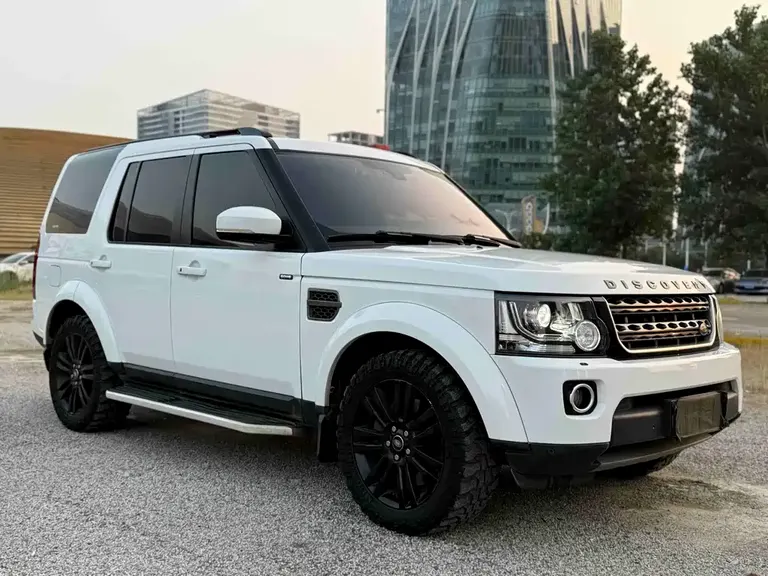 Land Rover Discovery 3.0 SDV6 Black Shine Collector HSE Diesel