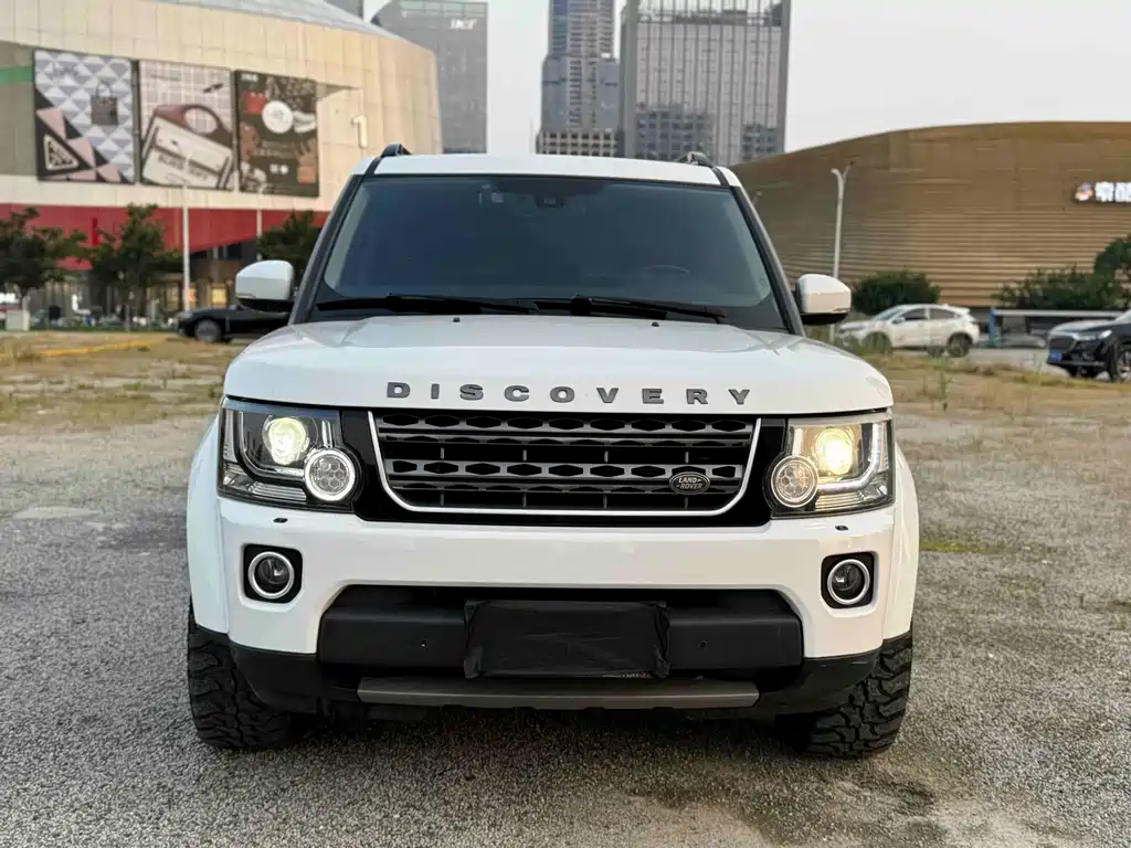 Discovery 3.0 SDV6 Black Shine Collector HSE Diesel