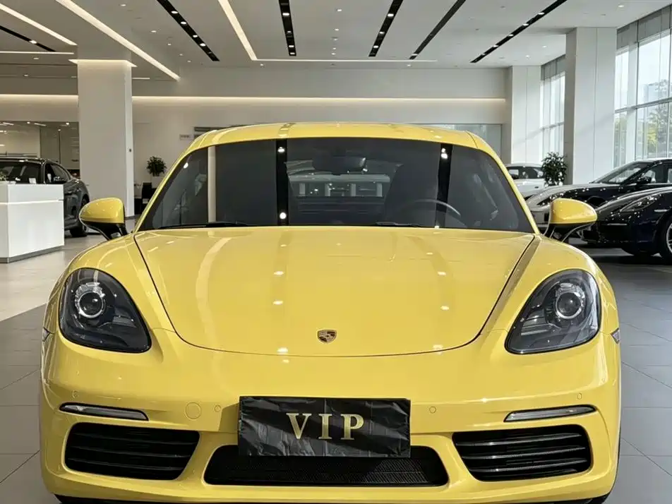 Porsche 718 Cayman 2.0 T