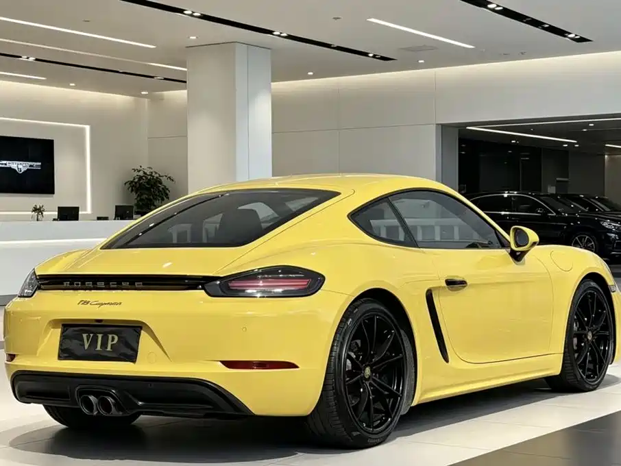 Porsche 718 Cayman 2.0 T