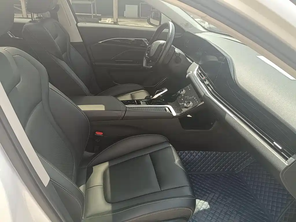 Besturn B70 1.5 T Auto Premium