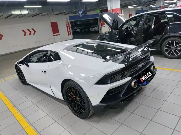 Lamborghini Huracán Huracán EVO RWD