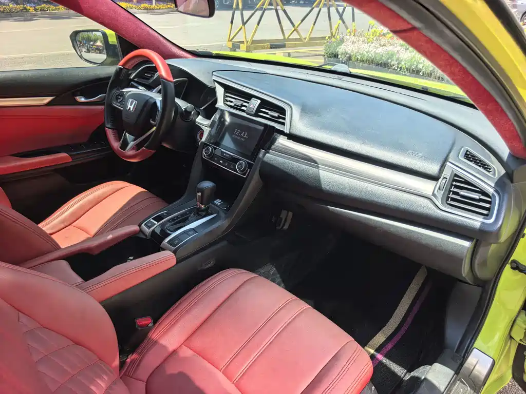 Civic 220 TURBO CVT Power Motion CN-V