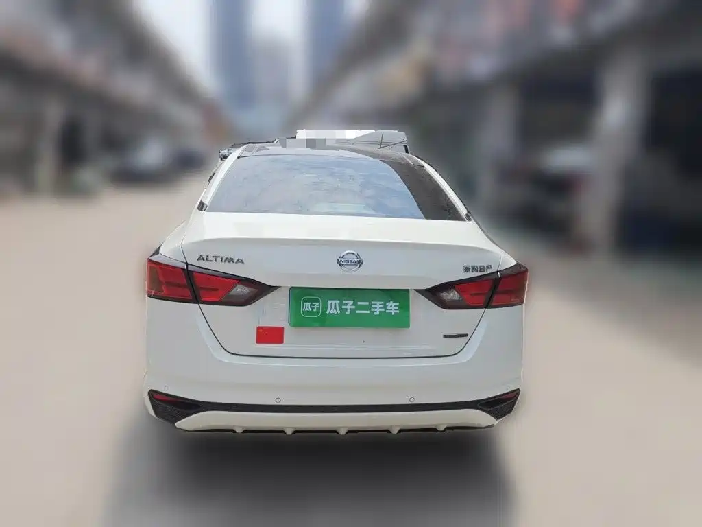 Teana 2.0 L XL Upper AD1 Smart Travel Navigator