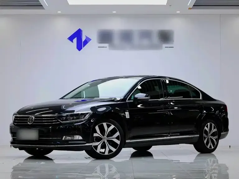 Volkswagen Magotan 380 TSI DSG Flagship CN-VI