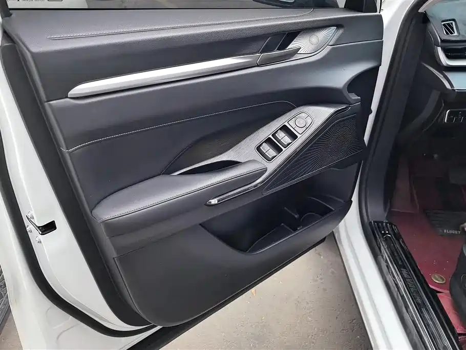 Haval H6 3 rd Gen 1.5 T Auto 2 WD Supreme+