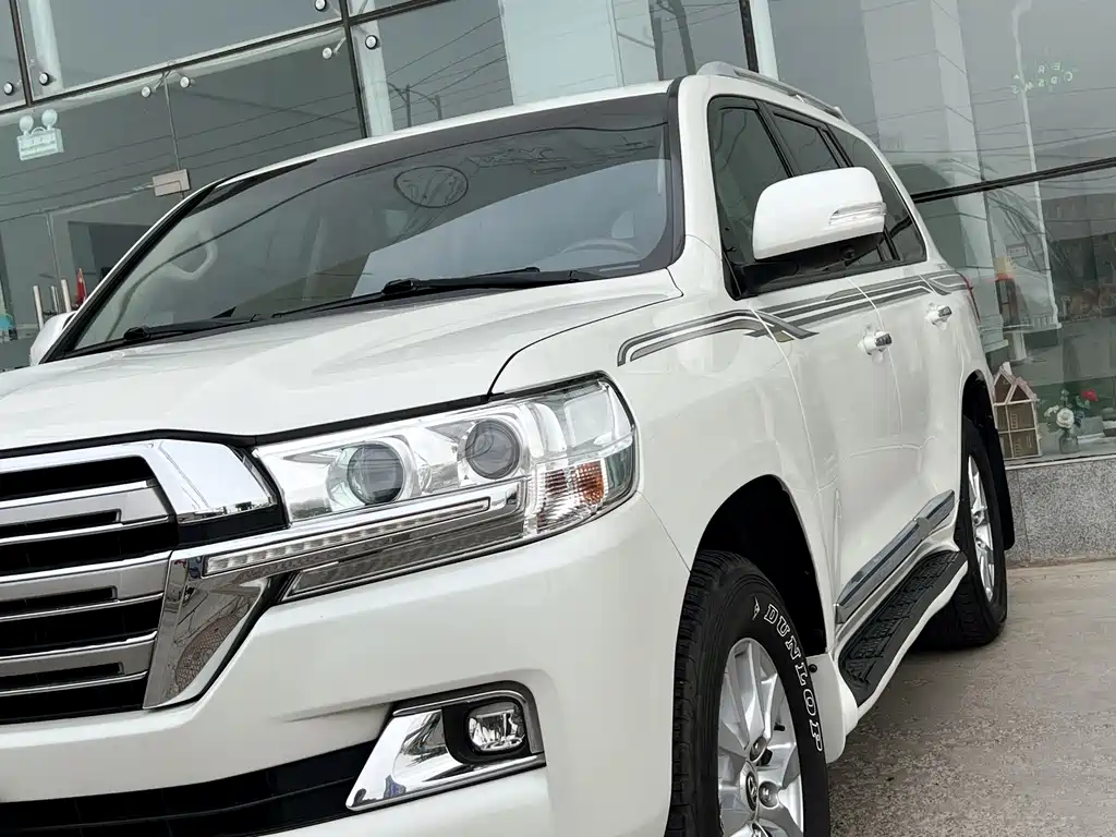 Land Cruiser (Import) 4.0 L Middle East