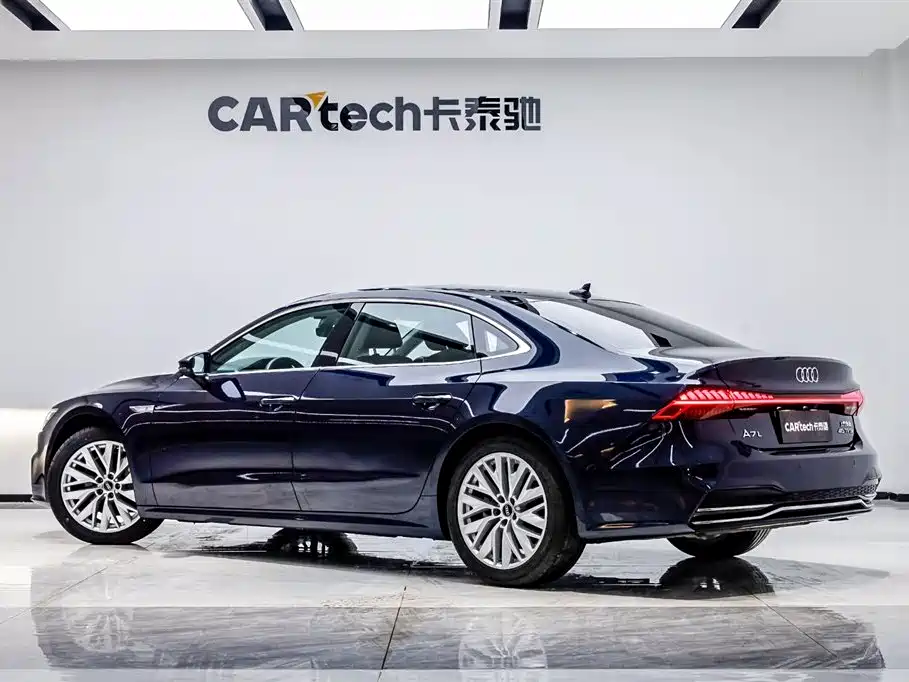 Audi A7 L 45 TFSI S-line Build Dream Crystal Flow Package