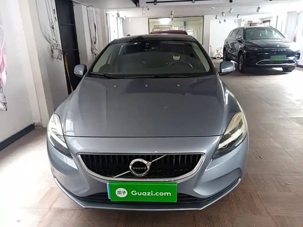 Volvo V40 T3 Smart Ease