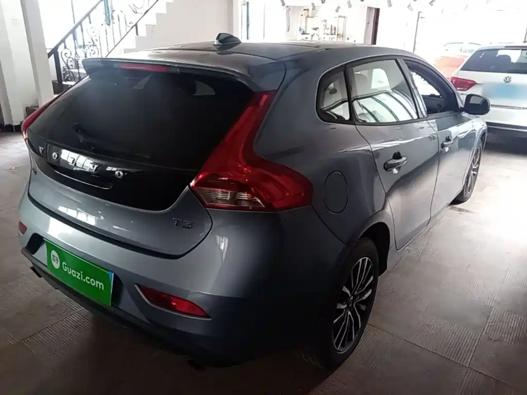 Volvo V40 T3 Smart Ease