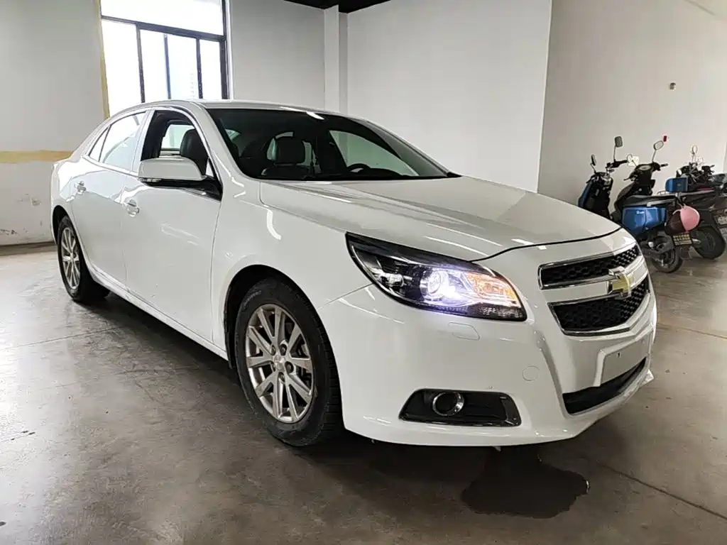 Malibu 2.0 L Auto Luxury