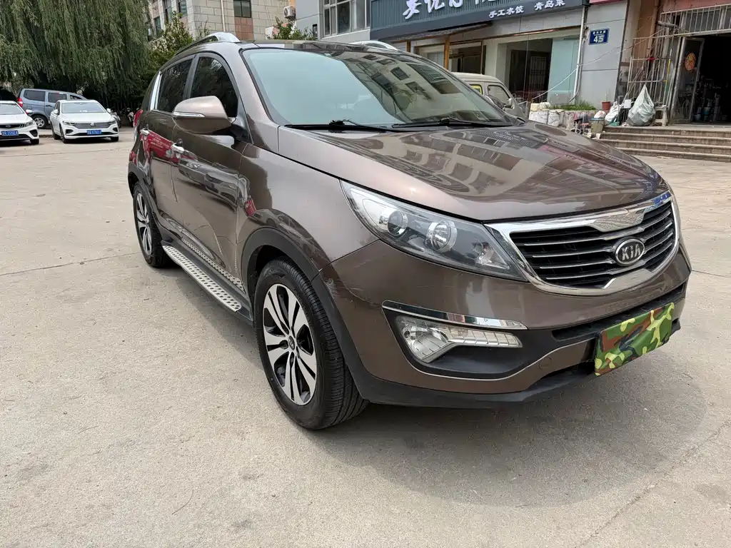 Sportage 2.0 L Auto 2 WD DLX