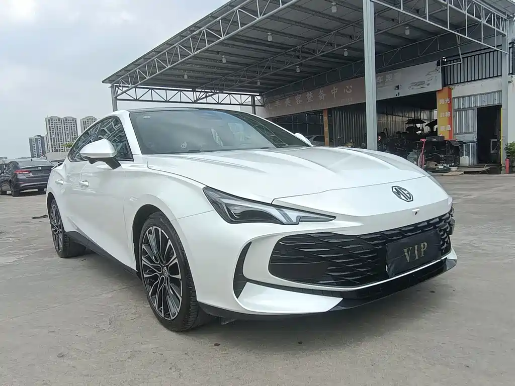 MG7 1.5 T 300 DCT Grace