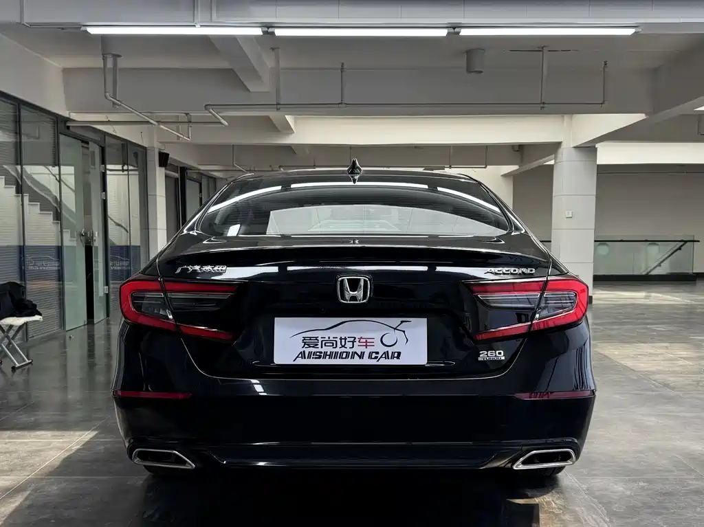 Accord 260 TURBO Luxury