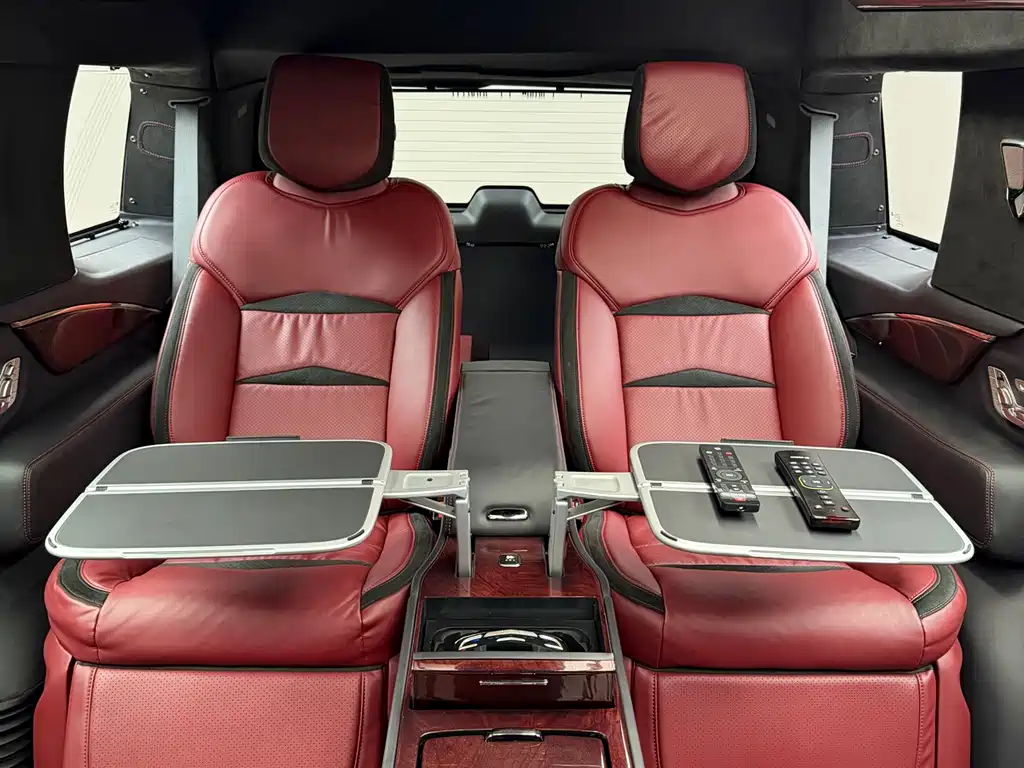 Escalade 6.2 L President No.1