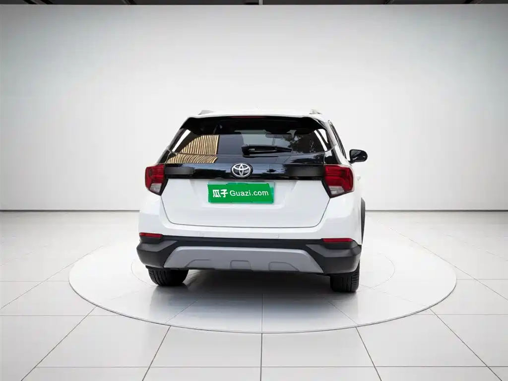 YARiS L Zhixuan Zhixuan X 1.5 L CVT Leading PLUS