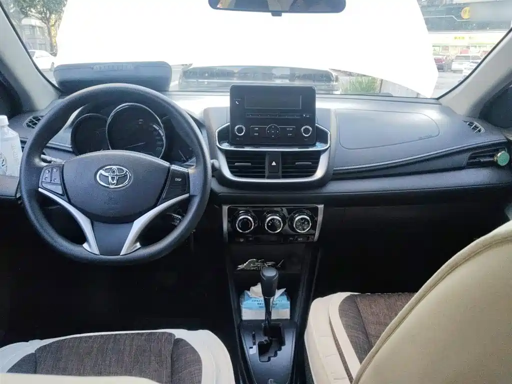YARiS L Zhixuan Zhixuan X 1.5 L CVT Leading PLUS