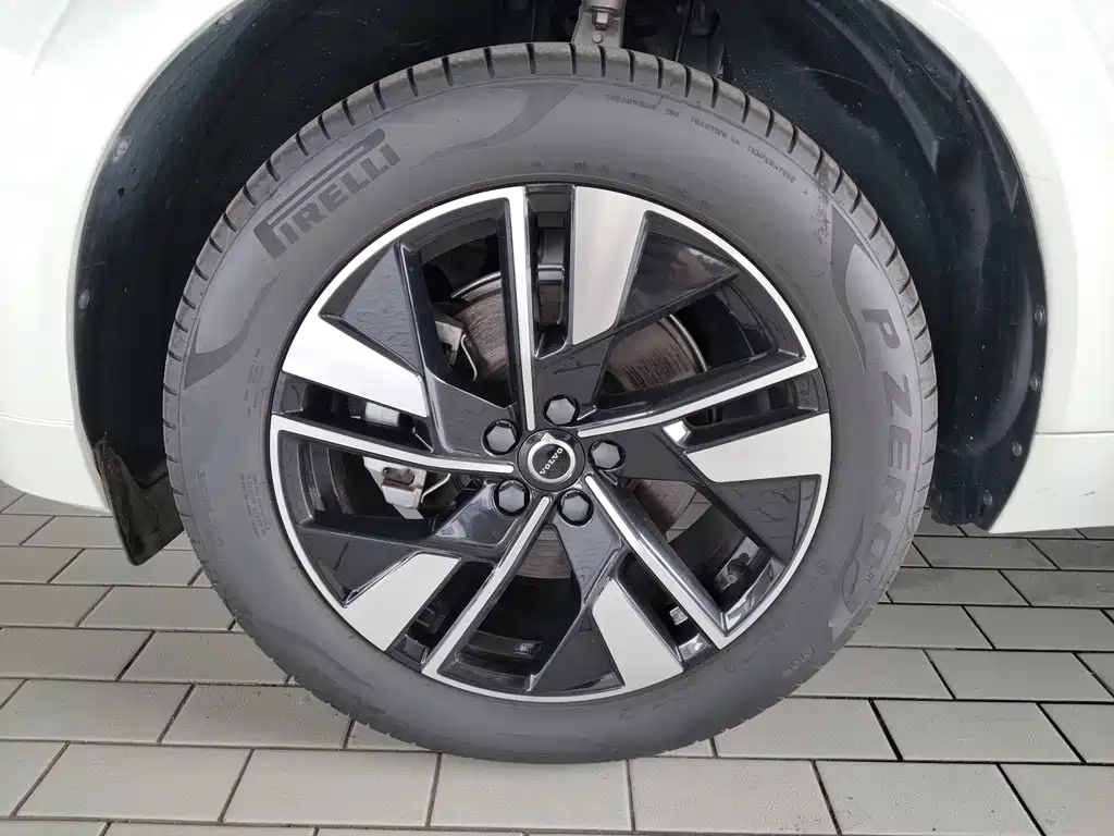 Volvo XC60 B5 4 WD Smart Vision Luxury