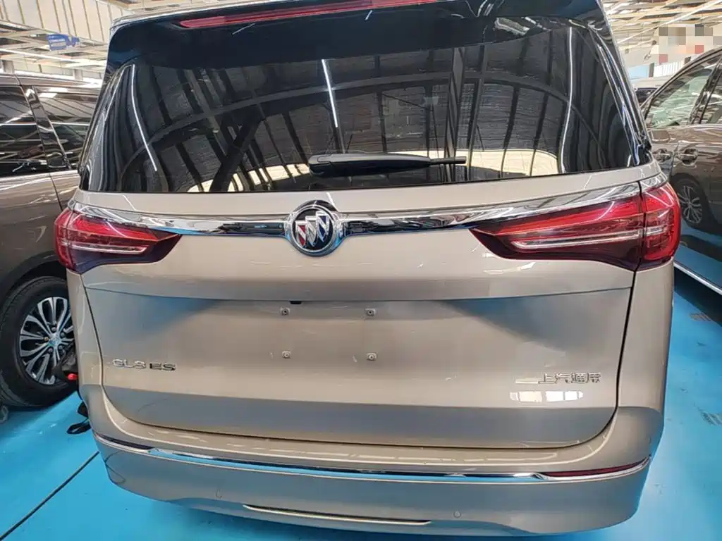Buick GL8 ES LaCrosse Comfort