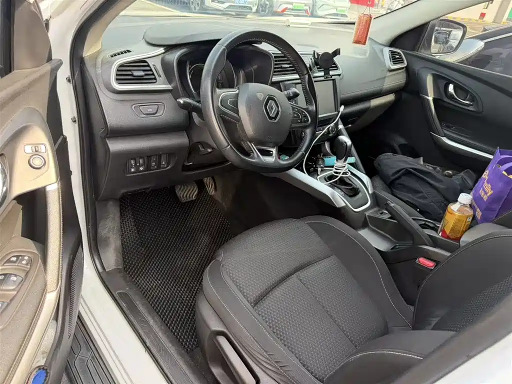 Kadjar SCe200 Auto 2 WD Smart Joy Anniversary CN-V