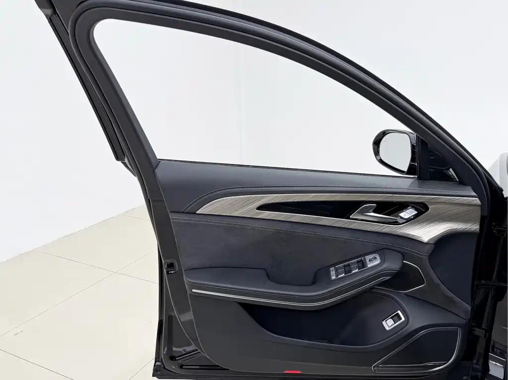 Hongqi H9 3.0 T Connected Flagship Leading 4-seat