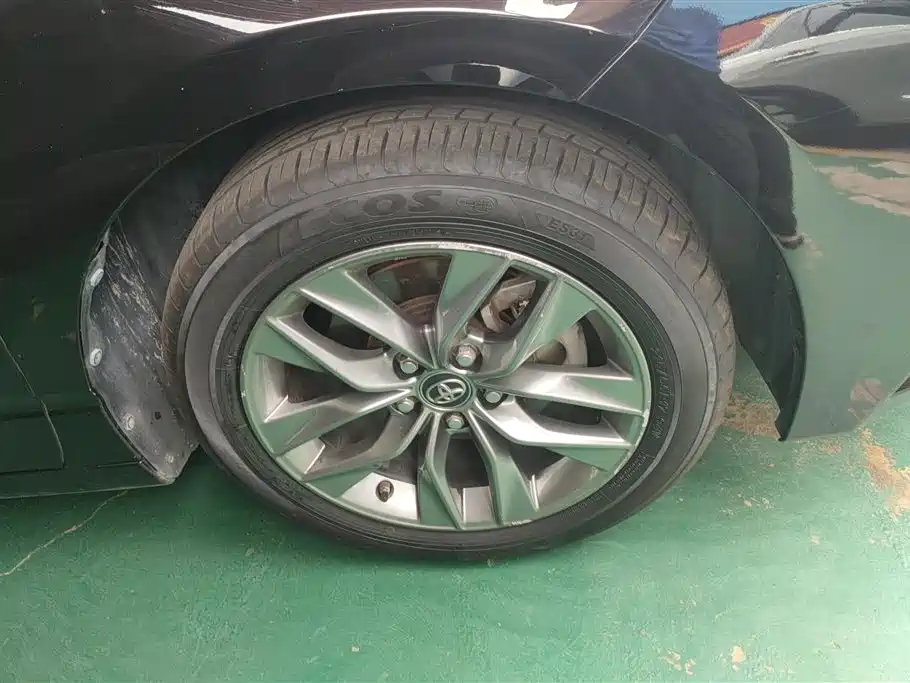 Avalon 2.0 L Luxury CN-VI