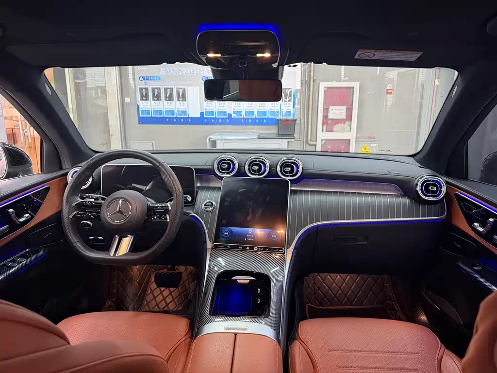 Mercedes-Benz GLC GLC 260 L 4 MATIC Luxury 5-seat