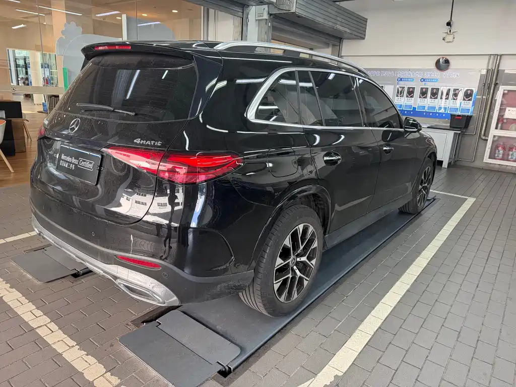 Mercedes-Benz GLC GLC 260 L 4 MATIC Luxury 5-seat