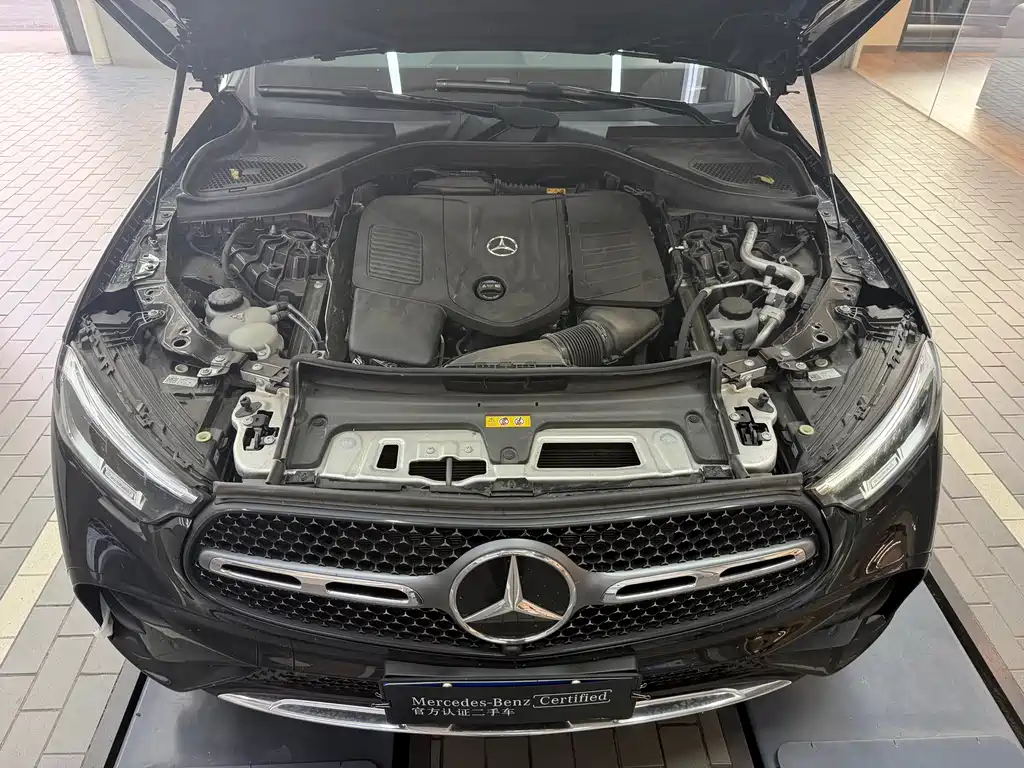Mercedes-Benz GLC GLC 260 L 4 MATIC Luxury 5-seat