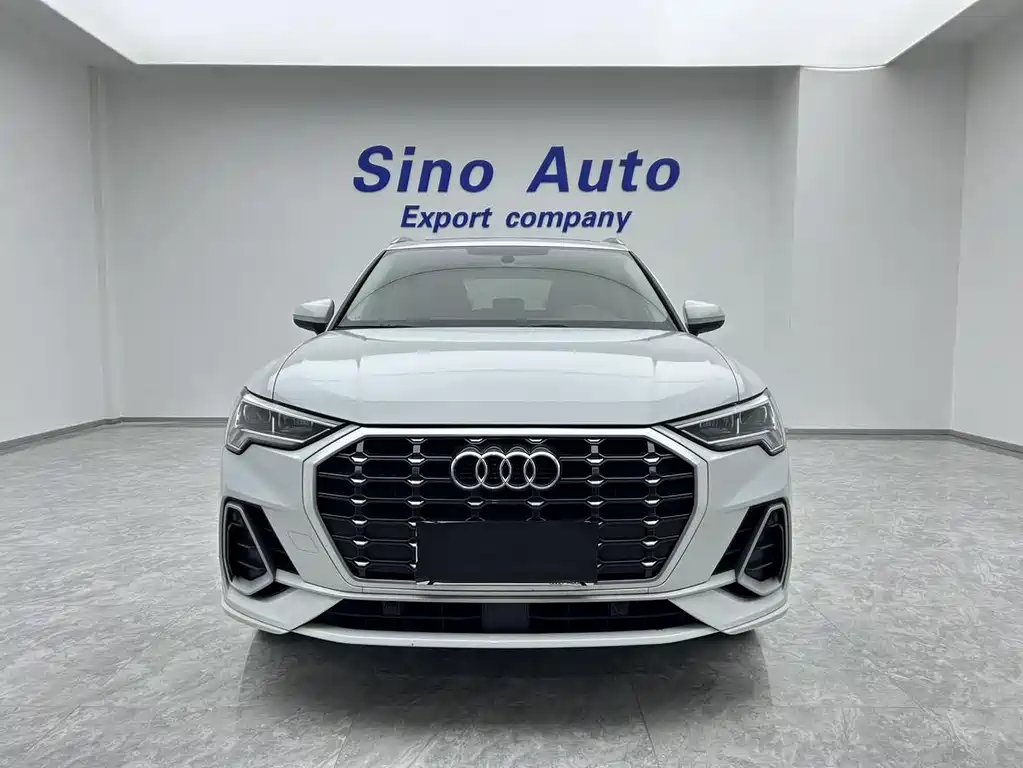 Audi Q3 35 TFSI Fashion Dynamic