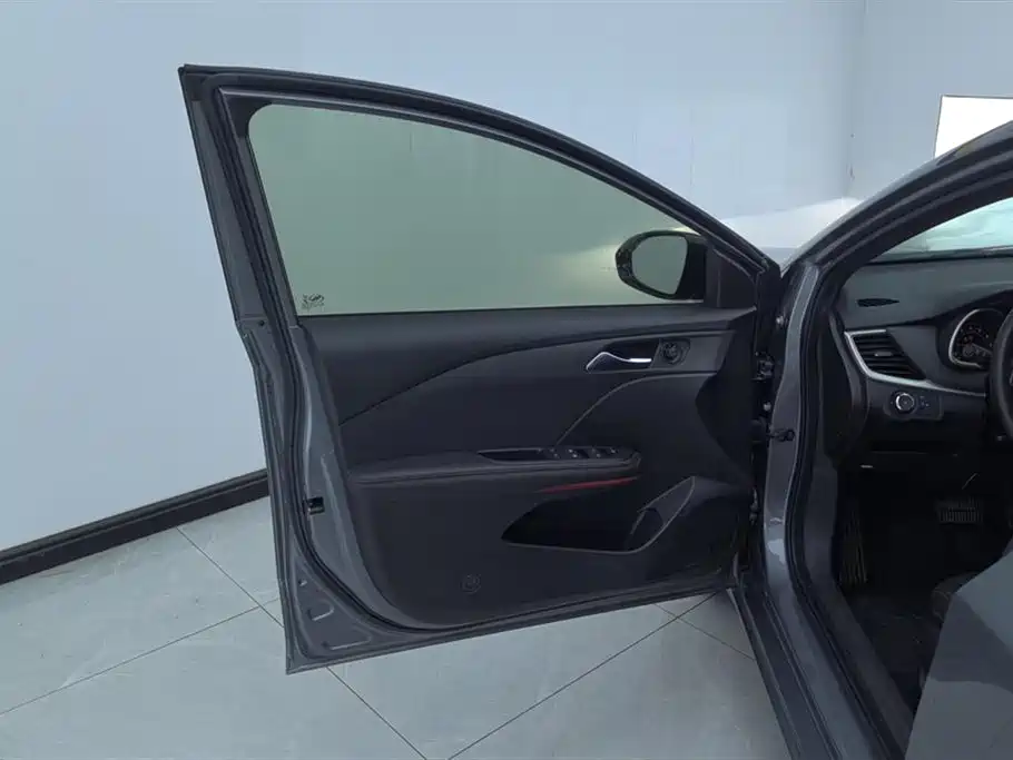 Monza Mild Hybrid RS 330 T Auto Smooth