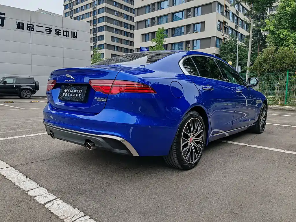 Jaguar XEL 2.0 T 250 PS SE Tech Grace