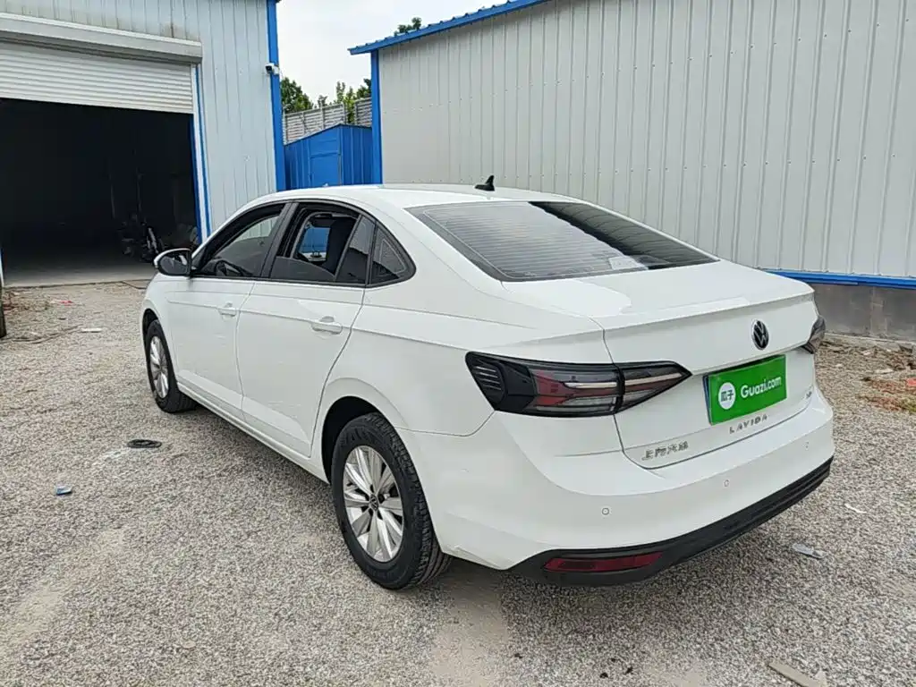 Lavida New Sharp 1.5 L Auto Outstanding New Comfort