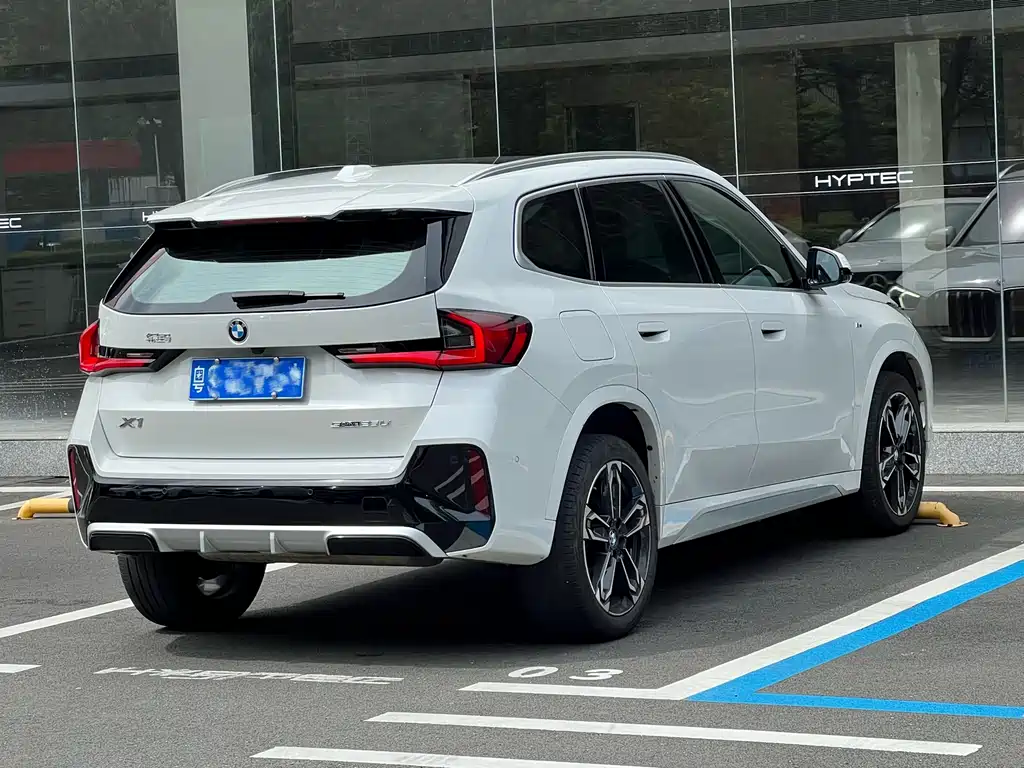 BMW X1 sDrive25 Li M Sport Package