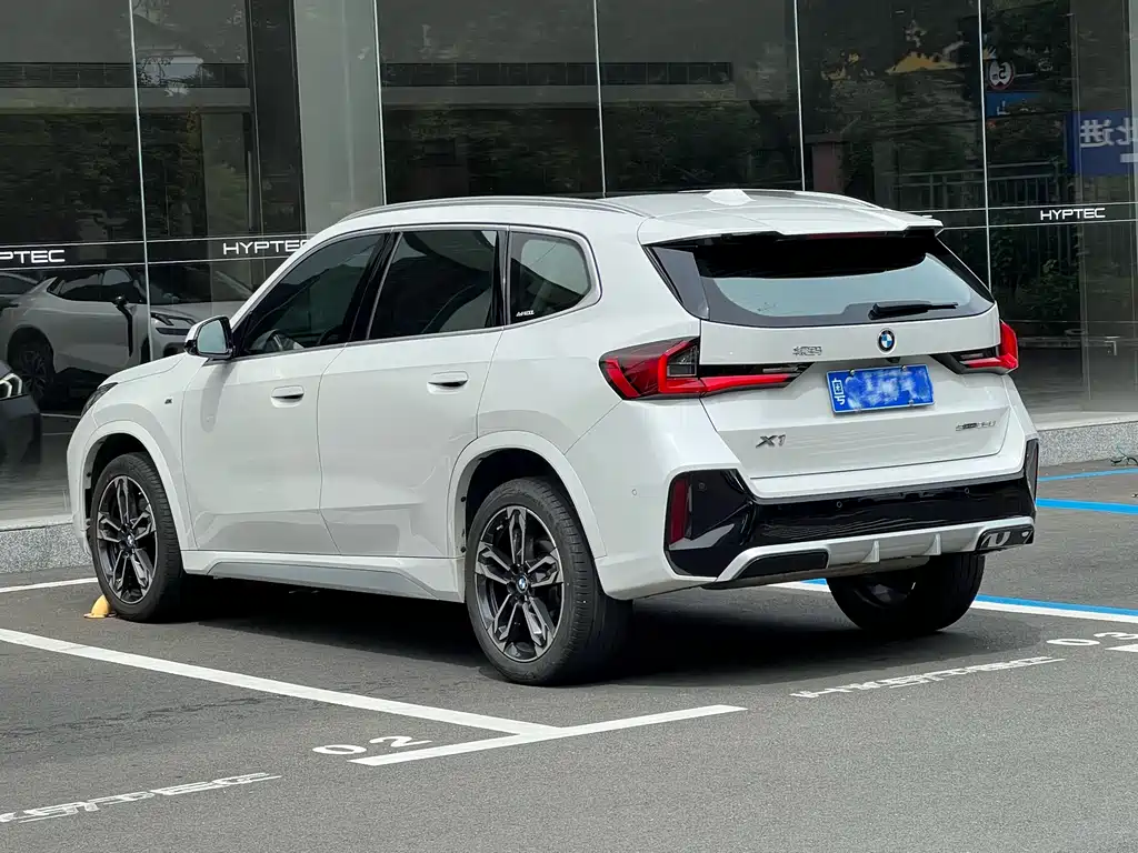 BMW X1 sDrive25 Li M Sport Package