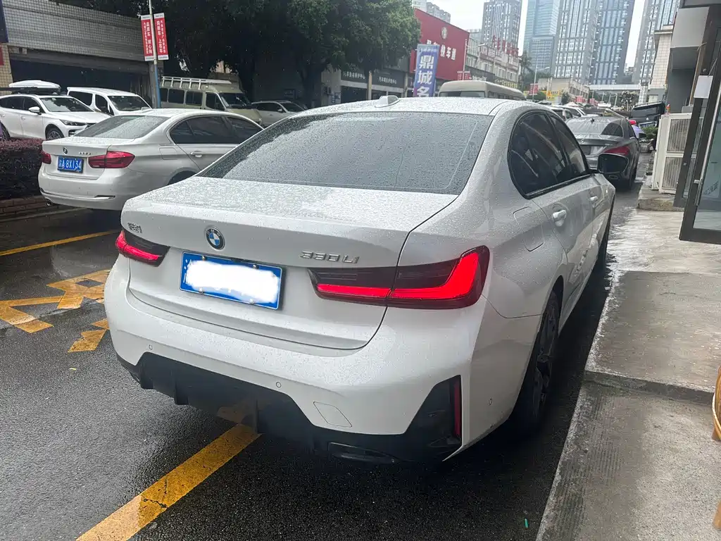 BMW 3 Series 330 Li M Sport Night Package