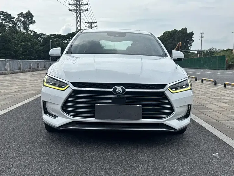 BYD Qin Pro NEV 秦Pro新能源 2019款 DM 超能版 1.5 TI 自动智联劲睿型 国VI