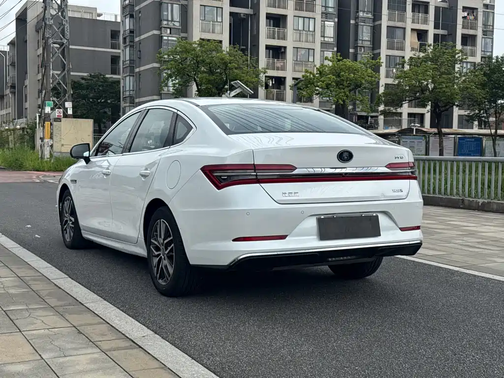 Qin Pro NEV 秦Pro新能源 2019款 DM 超能版 1.5 TI 自动智联劲睿型 国VI
