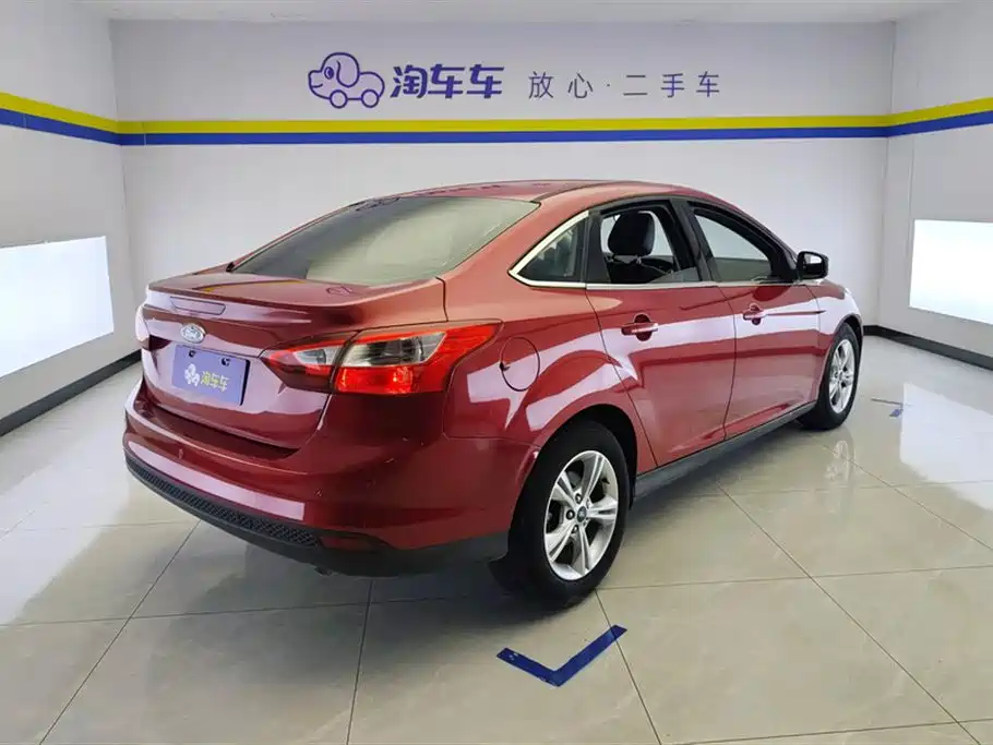Focus Sedan 1.6 L Auto Style