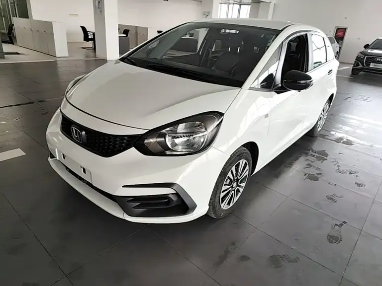 Honda Fit 1.5 L CVT Trend Start