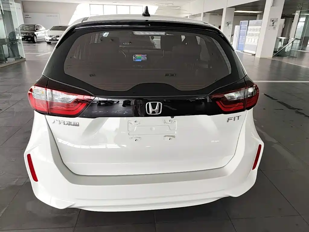 Fit 1.5 L CVT Trend Start